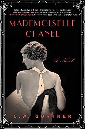 Amazon.com: Mademoiselle Chanel: A Novel: 9780062356437: 